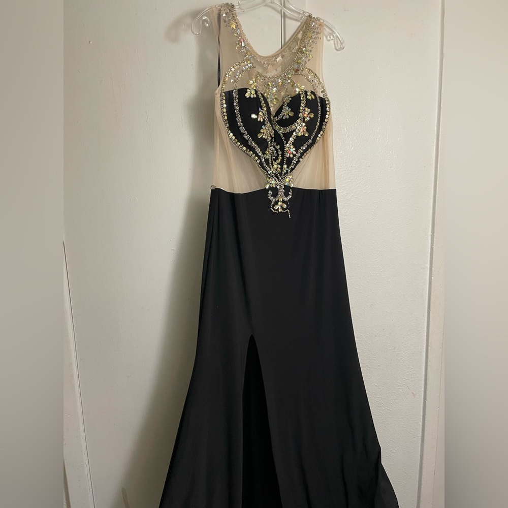 Women’s Formal Dress